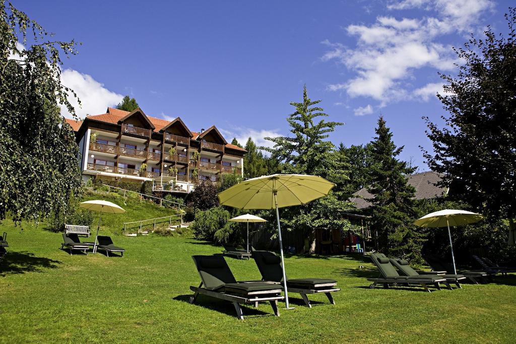 וילאך Kleines Hotel Kaernten מראה חיצוני תמונה